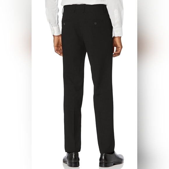 Reaction Kenneth Cole Men's NWT Black Slim Fit Pleated Dress Pants Sz 34W x 32L - Picture 9 of 12
